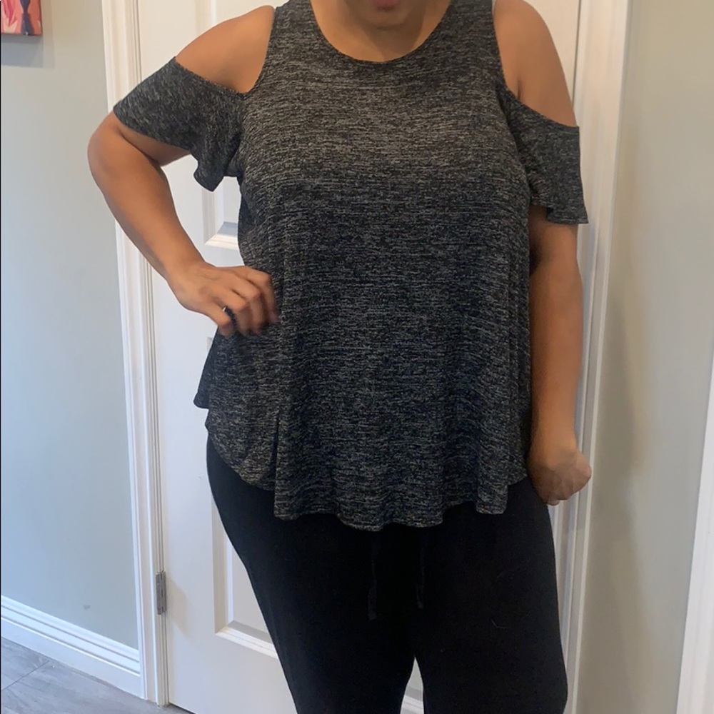 Cold shoulder top